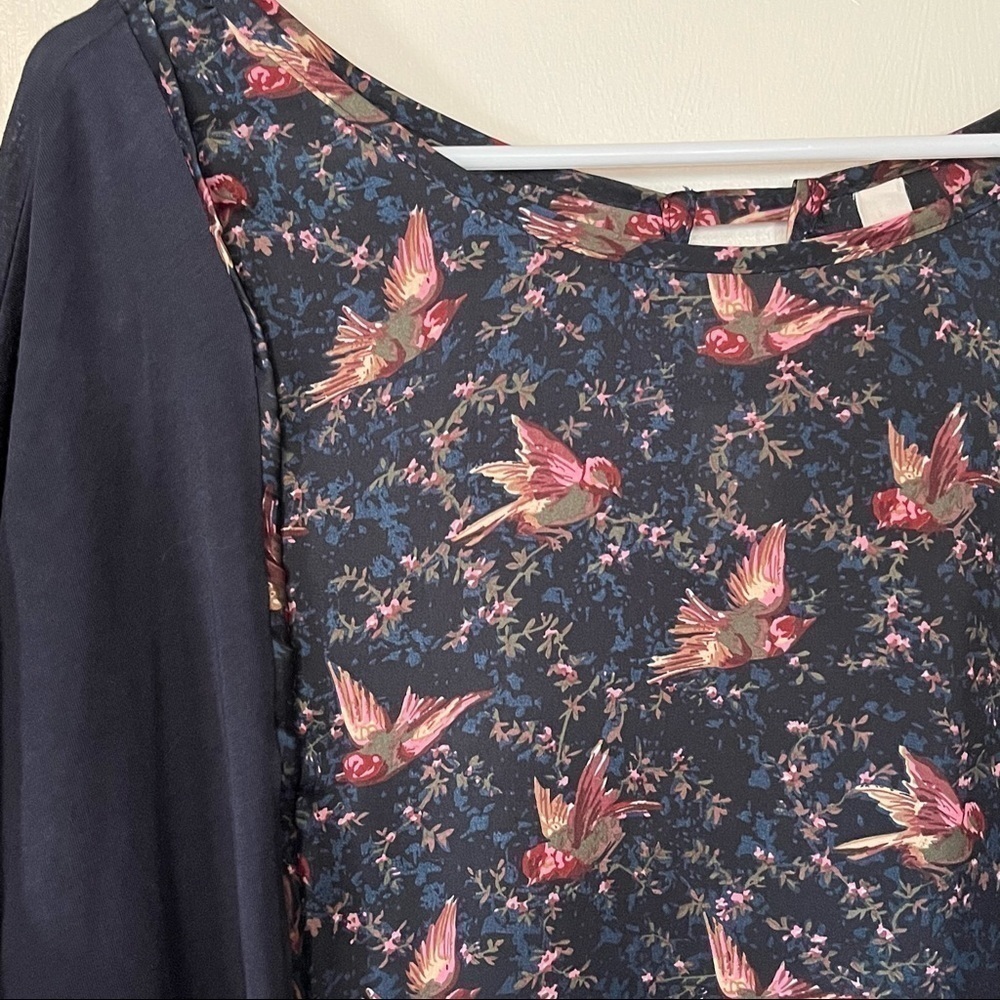 Anthropologie Tiny Floral Navy Bird Crop Top - Picture 11 of 12